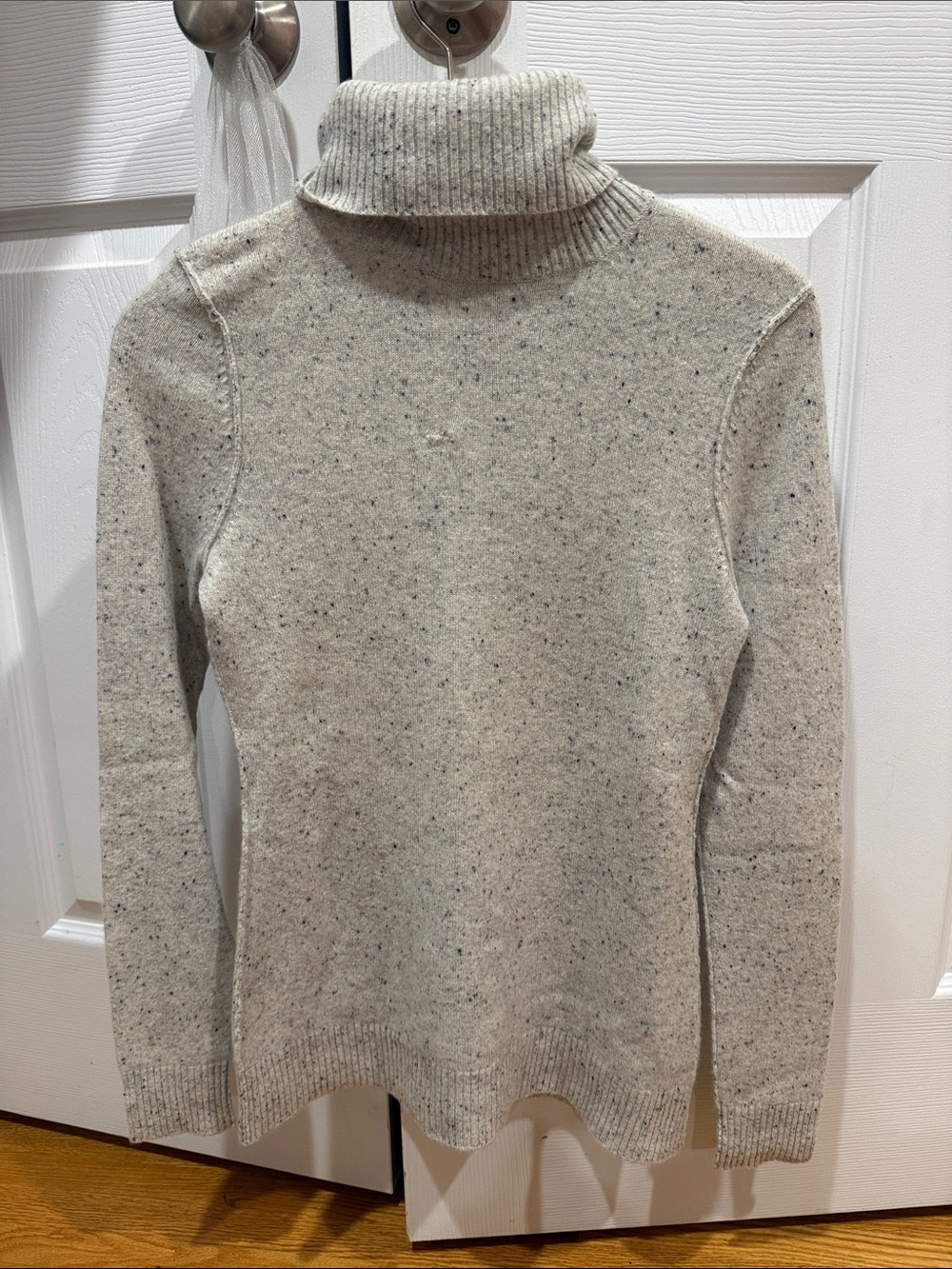 Aqua Cashmere Gray Speckled Turtleneck Sweater Size XS